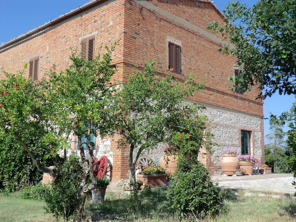 Agriturismo Podernuovo Asciano Bagian luar foto