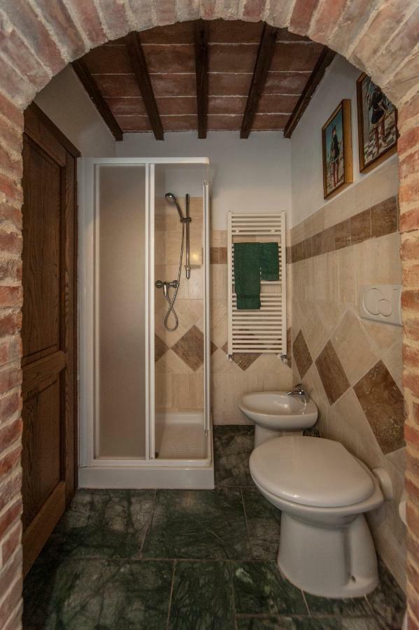 Agriturismo Podernuovo Asciano Bagian luar foto
